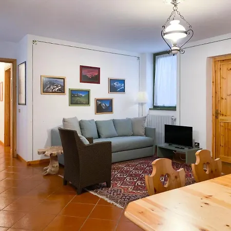 Qui E Ora House Apartamento Ponte Di Legno