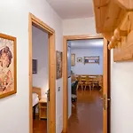 Апартаменты Qui E Ora House
